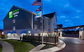 Holiday Inn Express & Suites Columbus Airport East